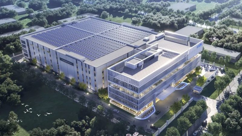 2025年成都太阳能光伏板一瓦价格解析